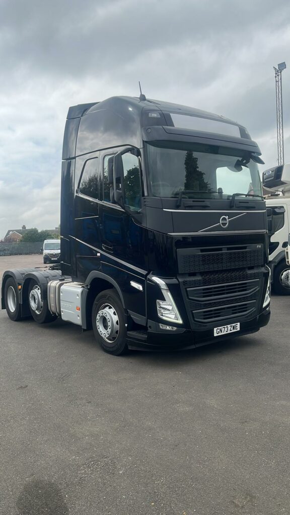 Volvo FH-5 TC Globetrotter XL, 500 Bhp, I-Shift - Sept 2023 (73)