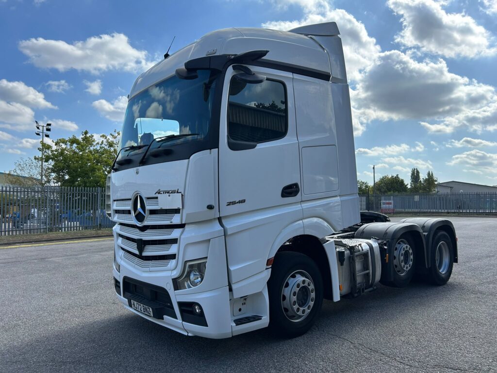 Mercedes Actros 5, 2548 Stream Space 6×2 Tractor 2022 (72)