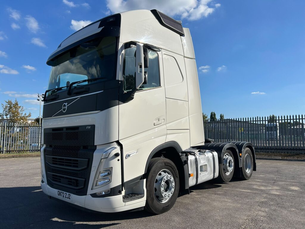 Volvo FH-5 GT XL, 500 Bhp, I-Shift, 6x2 44t Tractor 2022 (72)